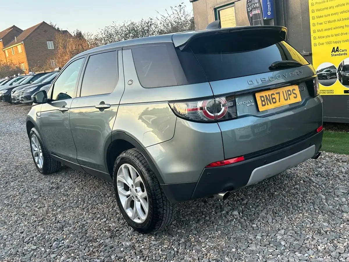 2017-land-rover-discovery-sport-20td4-hse-182ps-suv-big-6