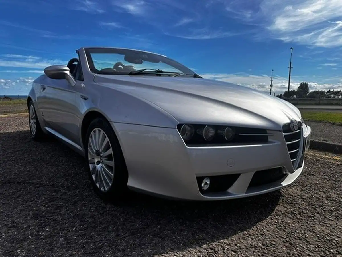 2008-alfa-romeo-spider-22-big-0