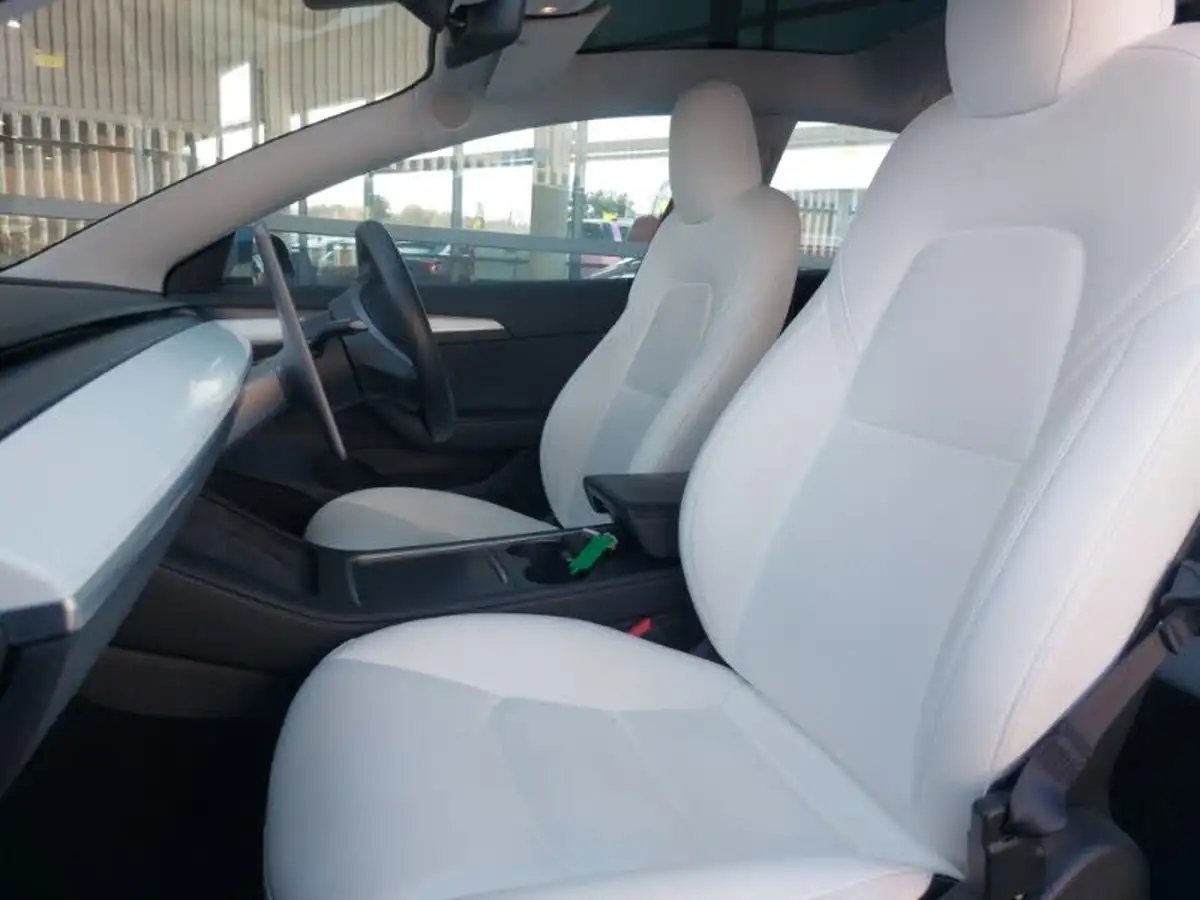 2021-tesla-model-3-e-standard-plus-big-4