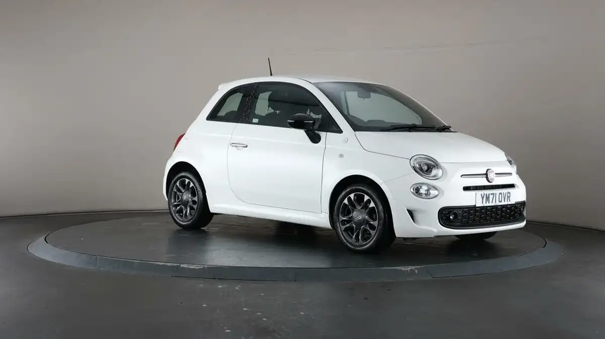 2022-fiat-500-10-hey-google-big-51