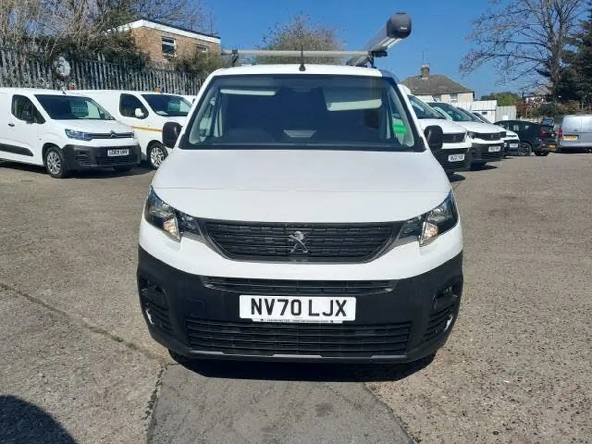 2021-peugeot-partner-15-bluehdi-950-professional-100ps-eu6dt-long-panel-big-2
