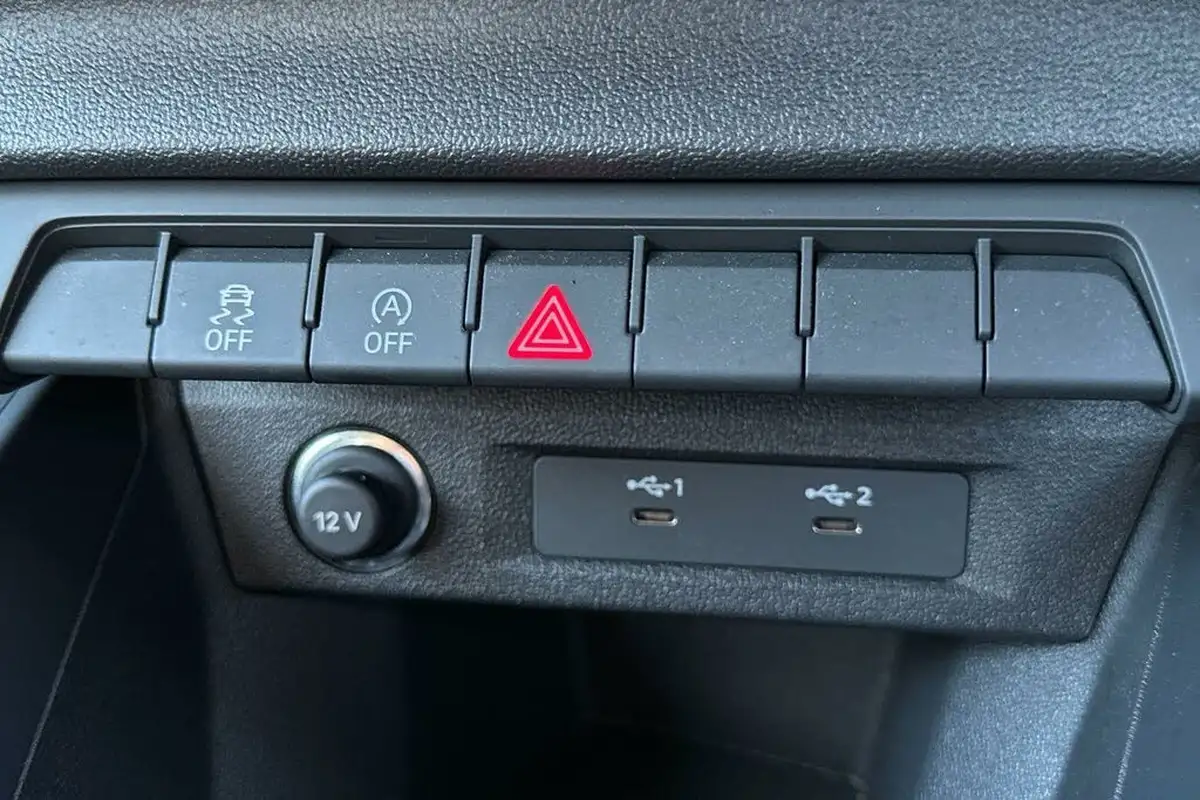 2021-audi-a1-10-25-tfsi-technik-s-tronic-big-11