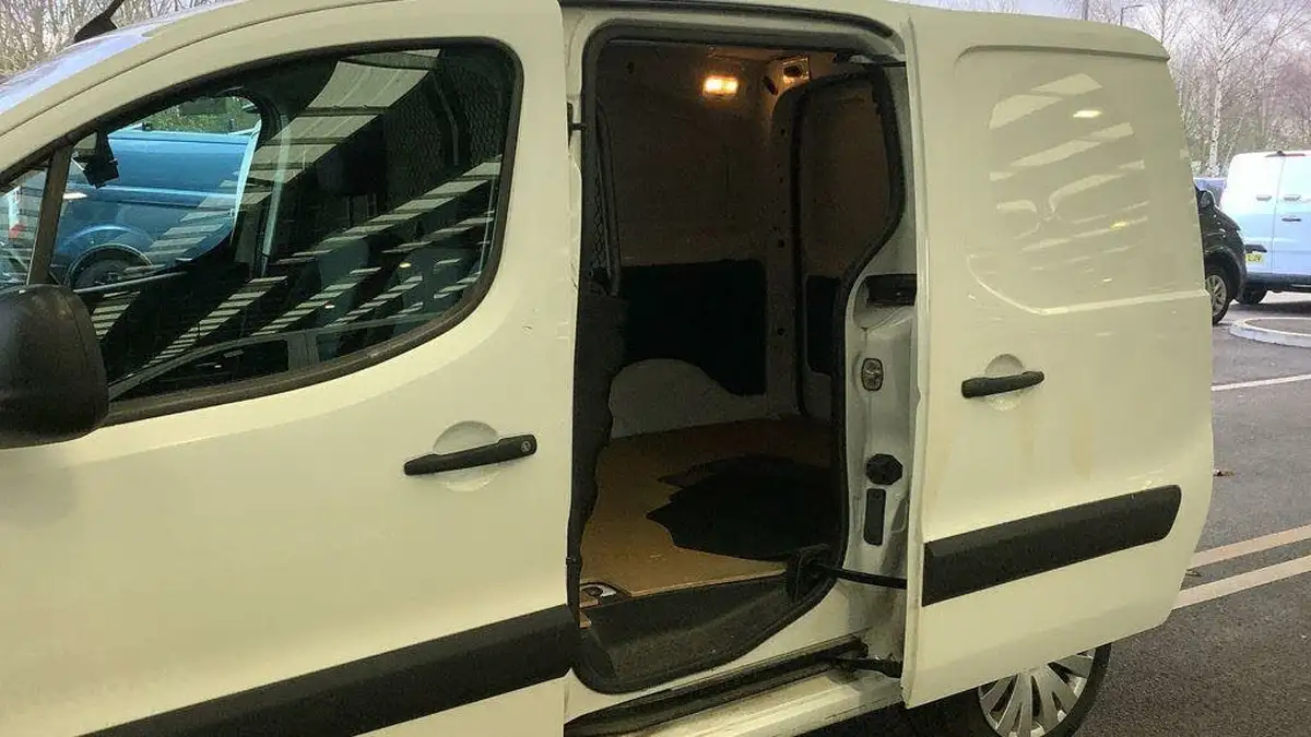 2018-citroen-berlingo-16td-l1-850-enterprise-special-edition-panel-big-6