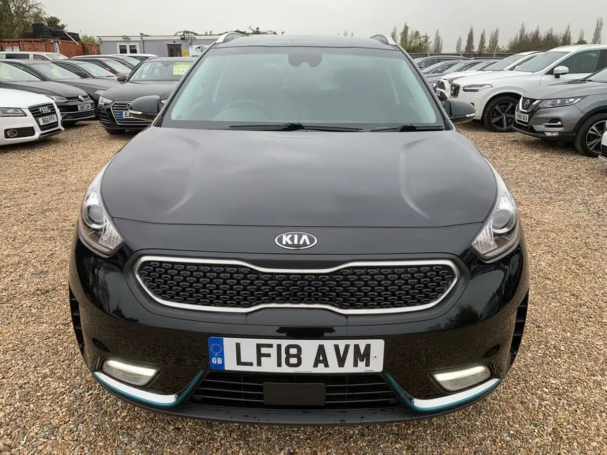 2018-kia-niro-16-gdi-3-156kwh-16-alloy-wheels-big-1