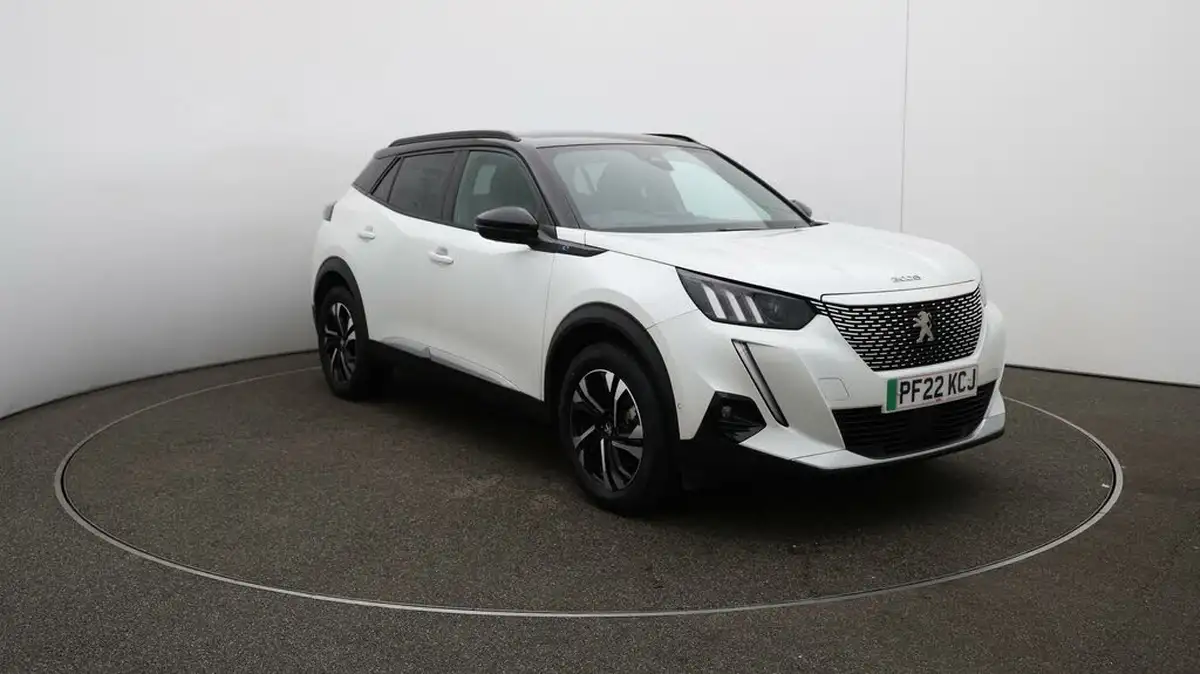 2022-peugeot-2008-suv-e-gt-big-42