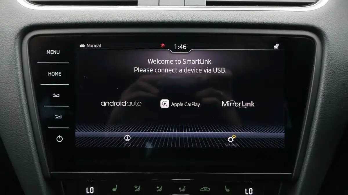 2019-skoda-octavia-20-tsi-laurin-klement-hatchback-big-27