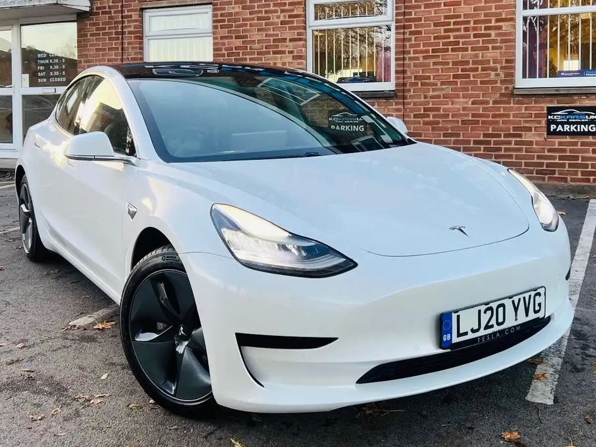 2020-tesla-model-3-e-standard-plus-big-53