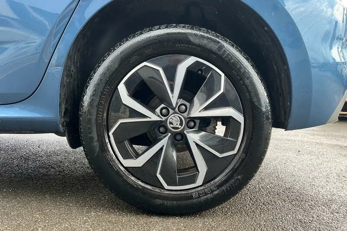 2020-skoda-kamiq-15-tsi-se-big-7