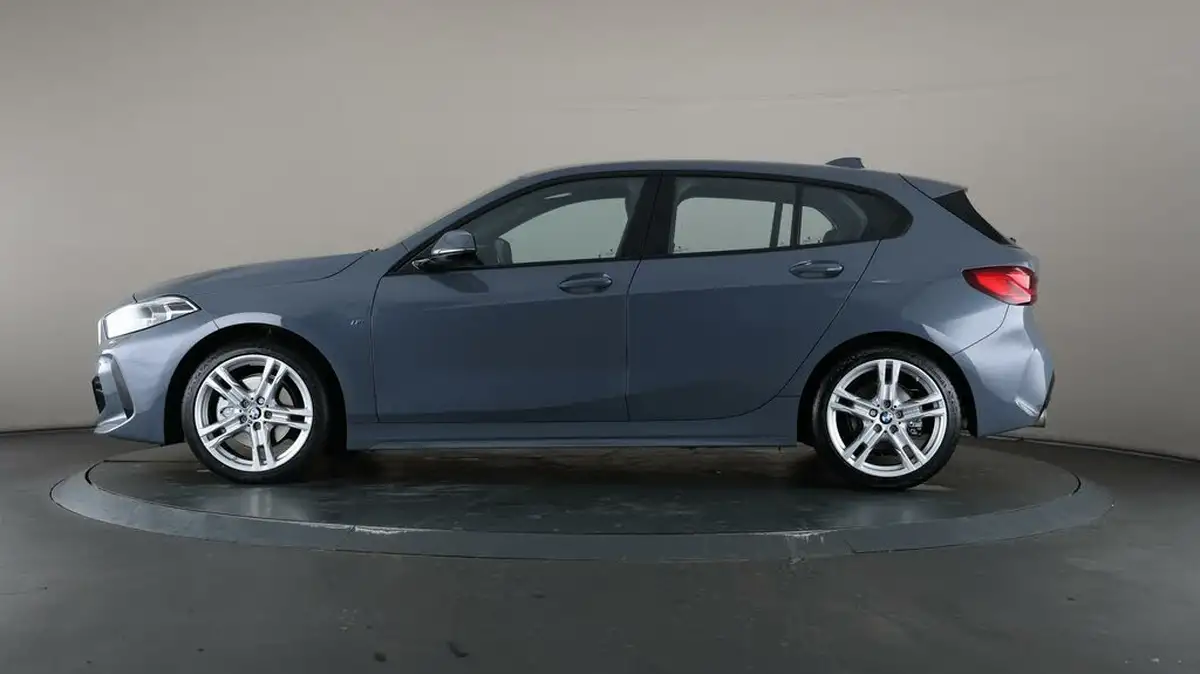 2020-bmw-1-series-15-118i-sport-138bhp-big-4