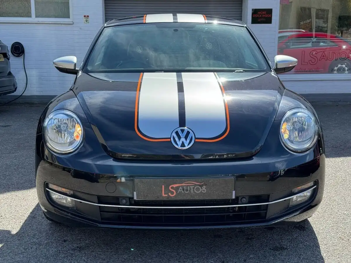 2014-volkswagen-beetle-20-turbo-silver-tsi-210ps-dsg-big-8