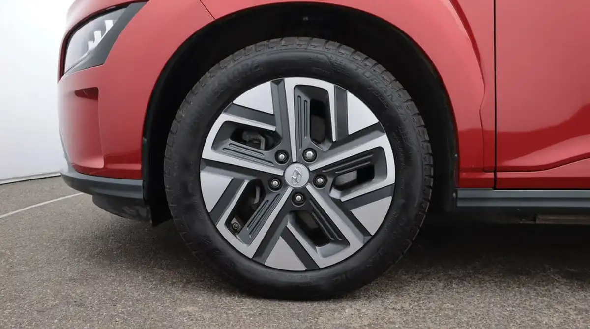 2022-hyundai-kona-e-premium-204ps-64kwh-7kw-obc-big-18