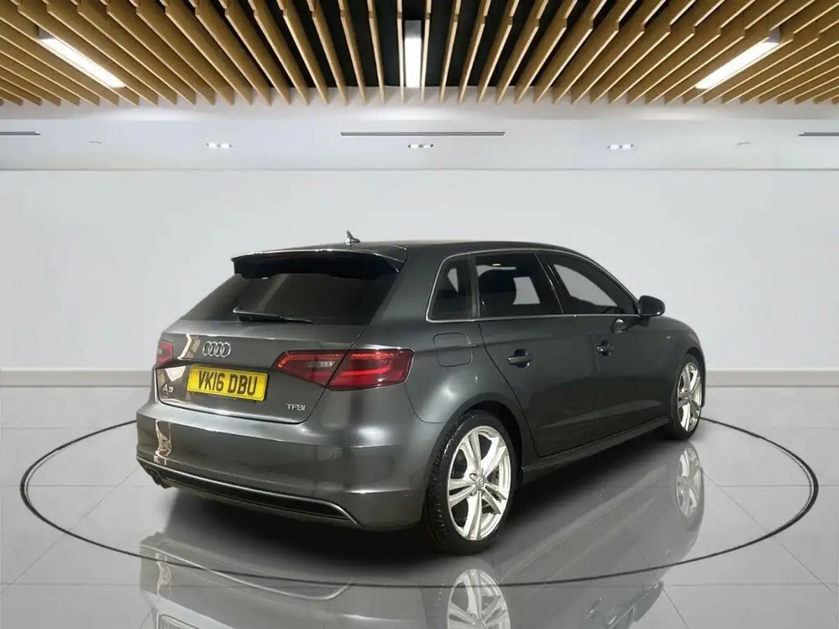 2016-audi-a3-14-tfsi-s-line-150ps-nav-cod-sportback-5d-1395cc-tronic-big-8