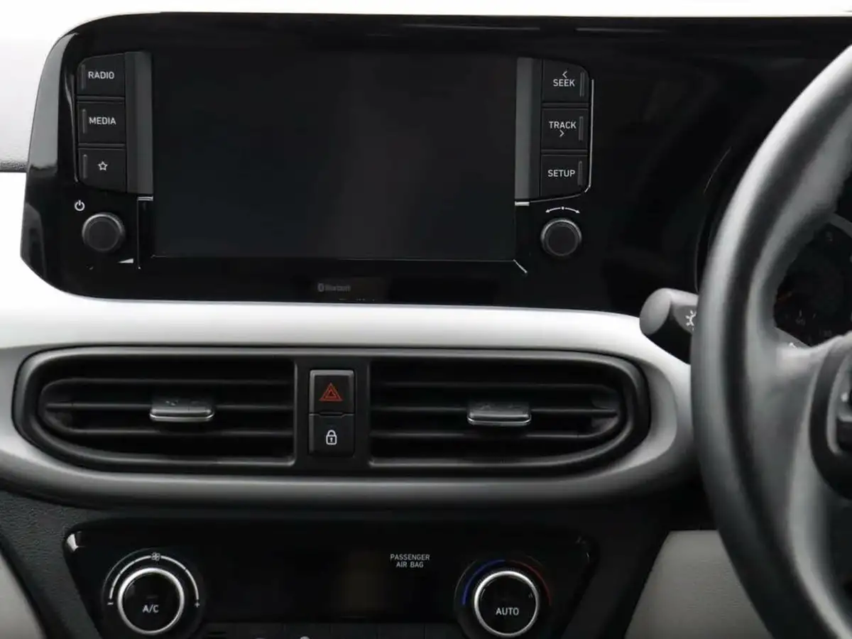 2021-hyundai-i10-10-premium-big-6