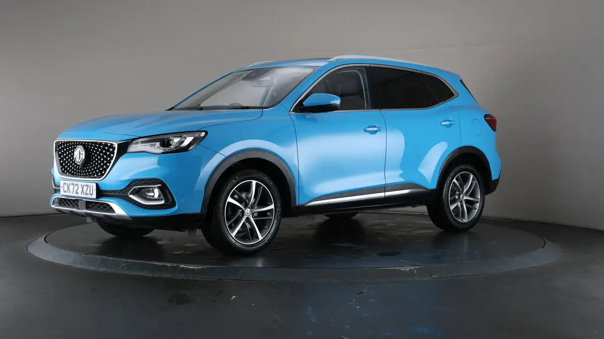 2022-mg-hs-15t-gdi-exclusive-162ps-big-3