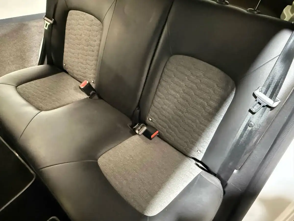 2020-renault-zoe-e-i-gt-line-big-42