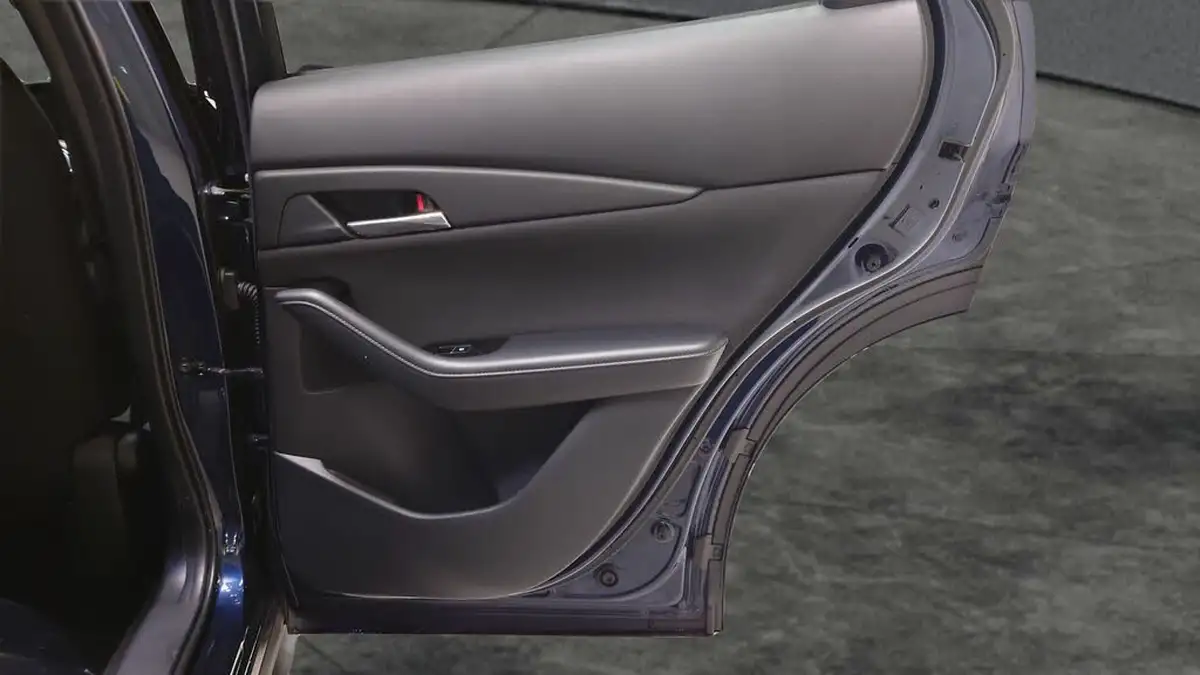 2022-mazda-cx-30-20-e-skyactiv-x-sport-lux-big-38