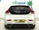 2019-volvo-v40-15-t2-r-design-edition-small-7