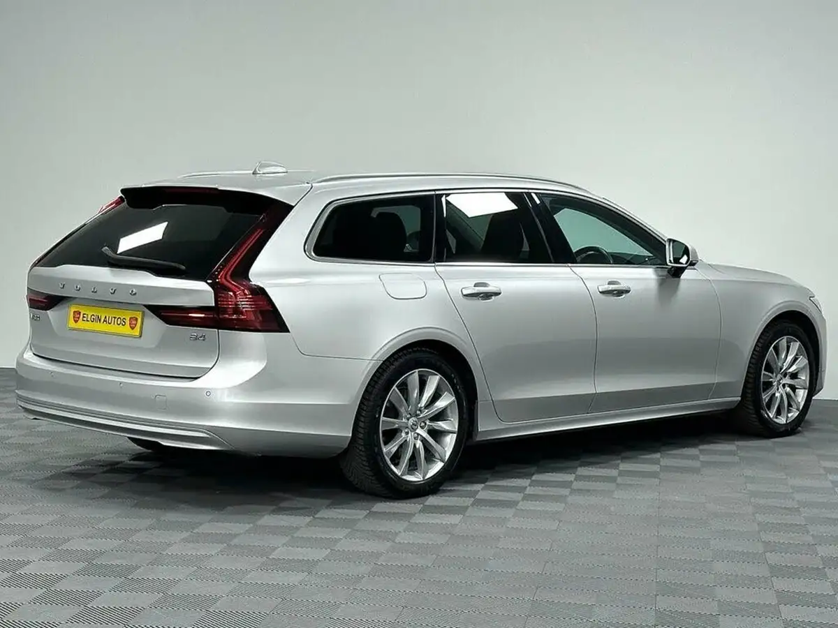 2021-volvo-v90-20-b4-momentum-big-11