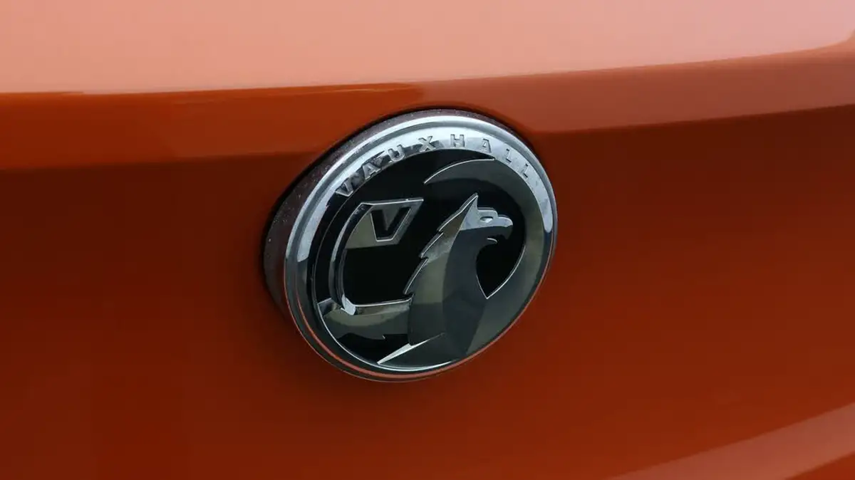 2020-vauxhall-corsa-12-turbo-elite-nav-premium-big-20