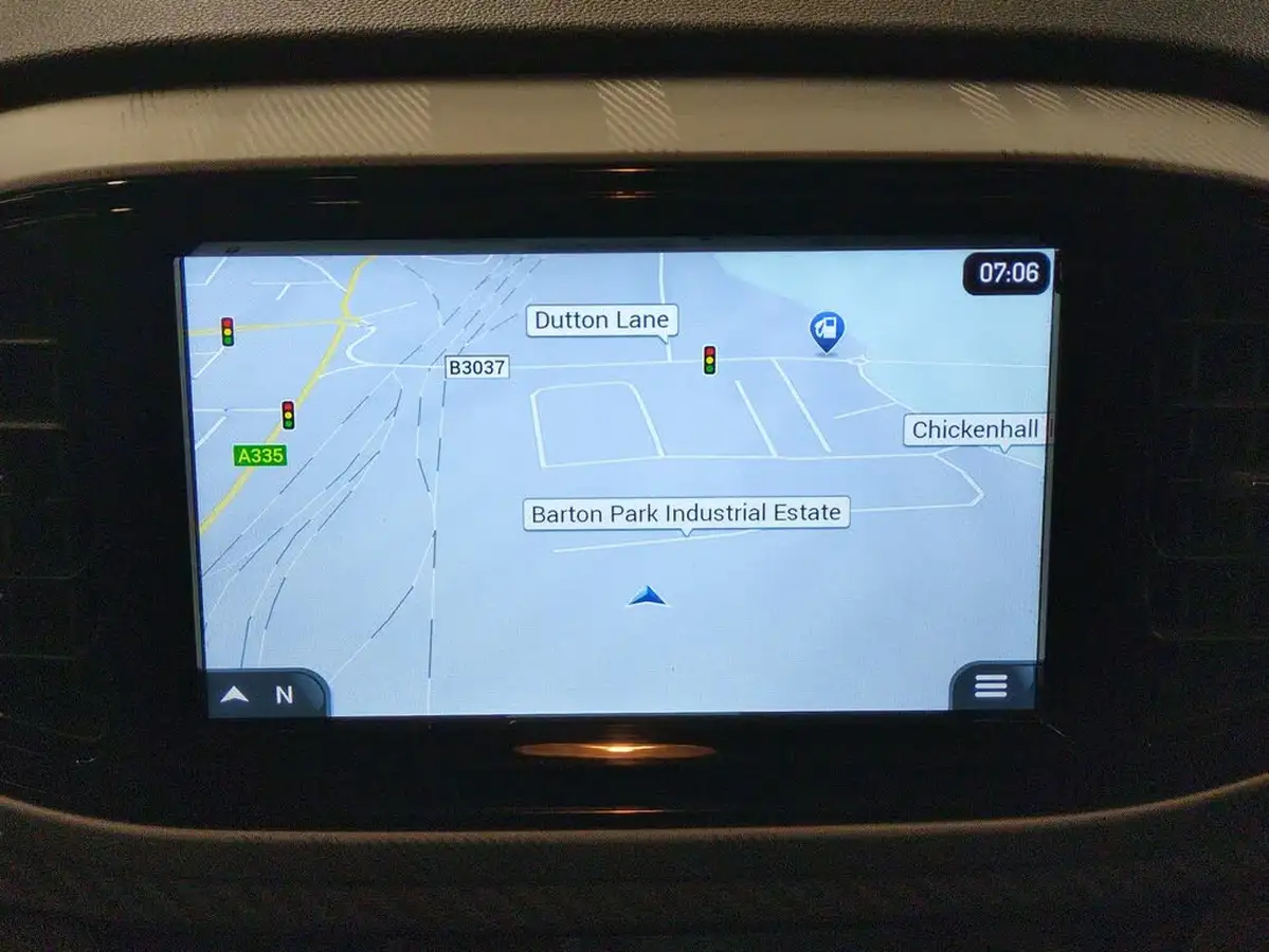 2023-mg-mg3-15-vti-tech-exclusive-nav-big-6