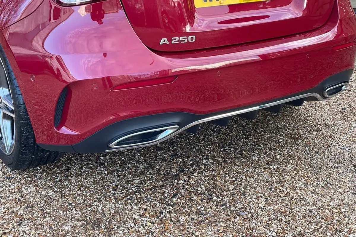 2020-mercedes-benz-a-class-20-a250-amg-line-premium-plus-hatchback-5d-big-17