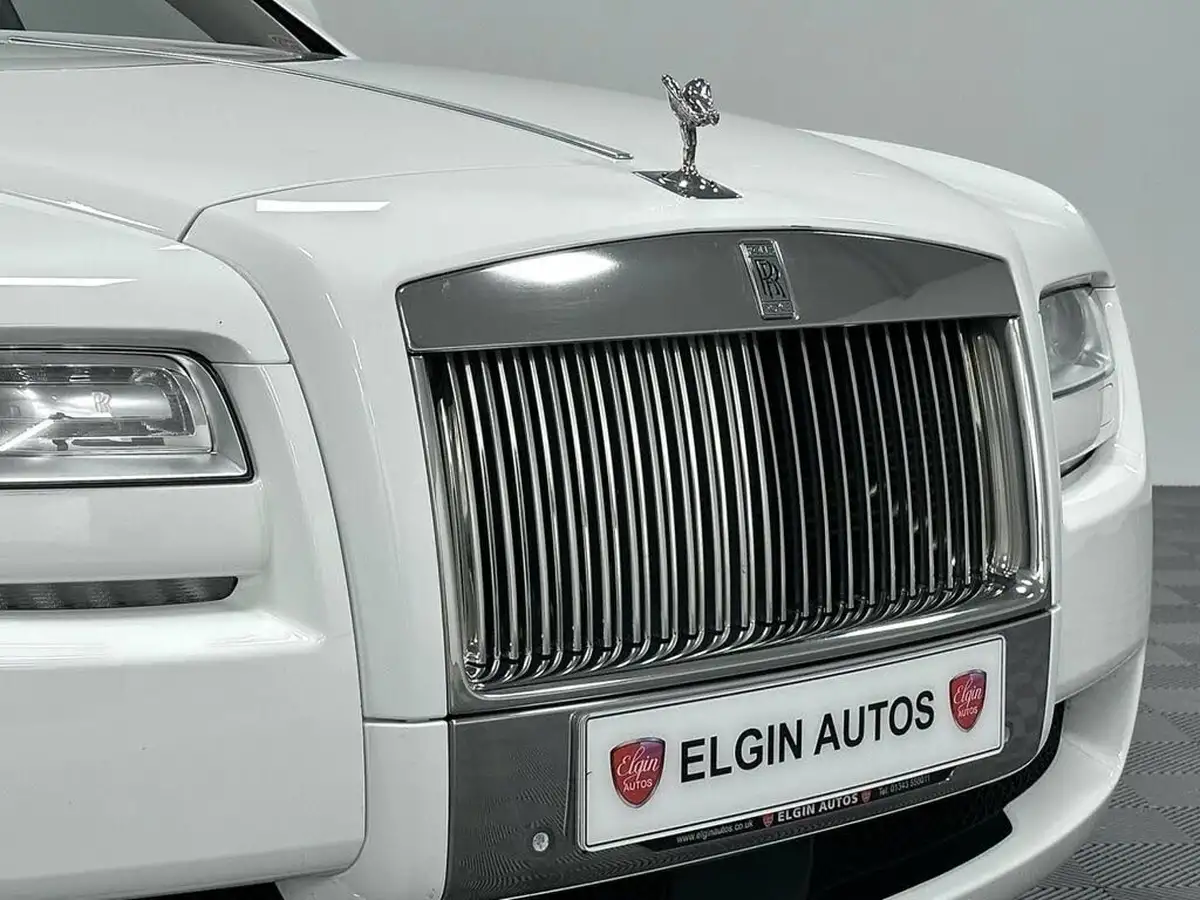 2013-rolls-royce-ghost-66-big-14