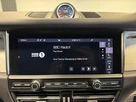 2018-porsche-macan-small-24