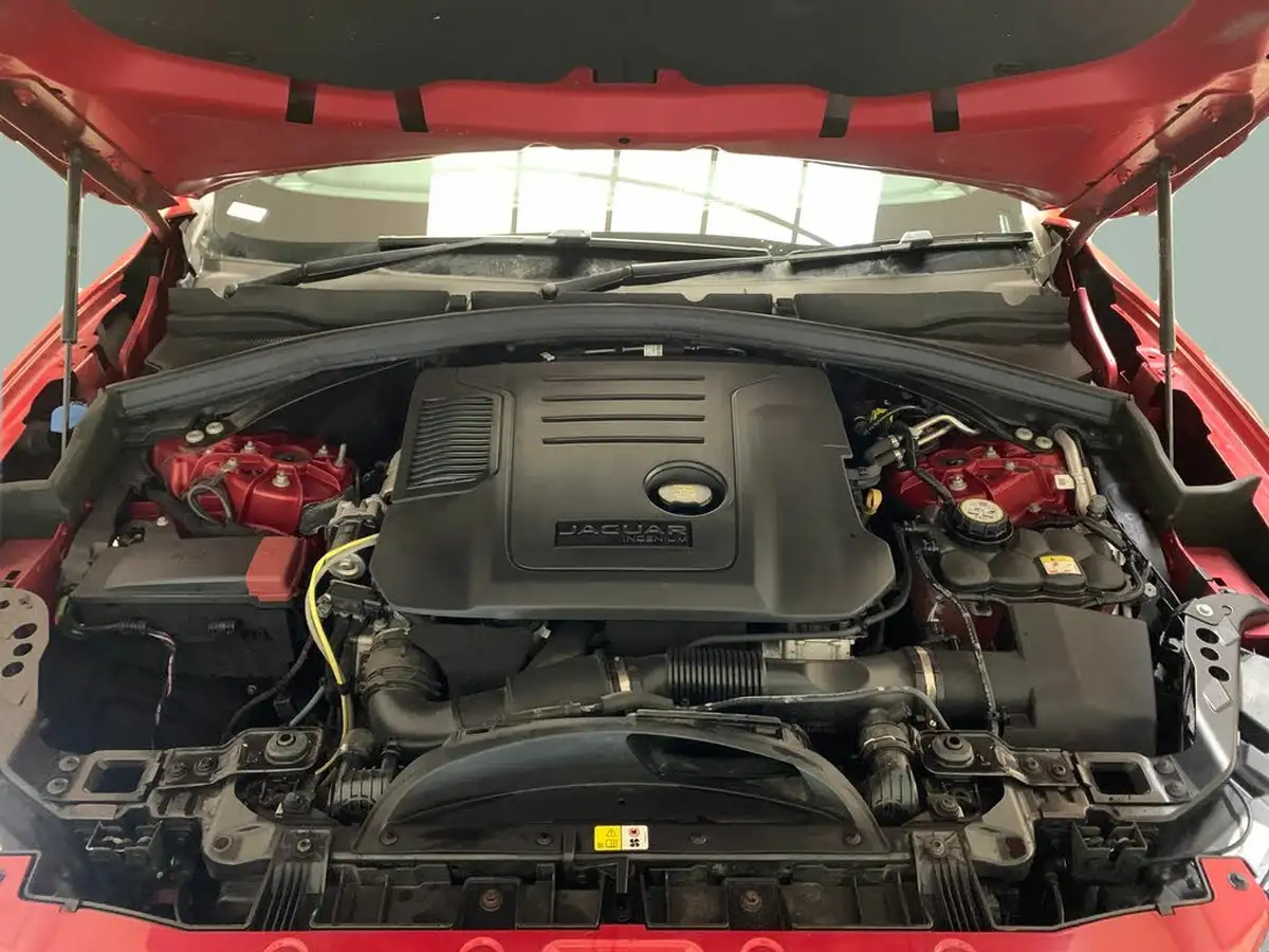 2021-jaguar-f-pace-20-d200-r-dynamic-s-mhev-big-40