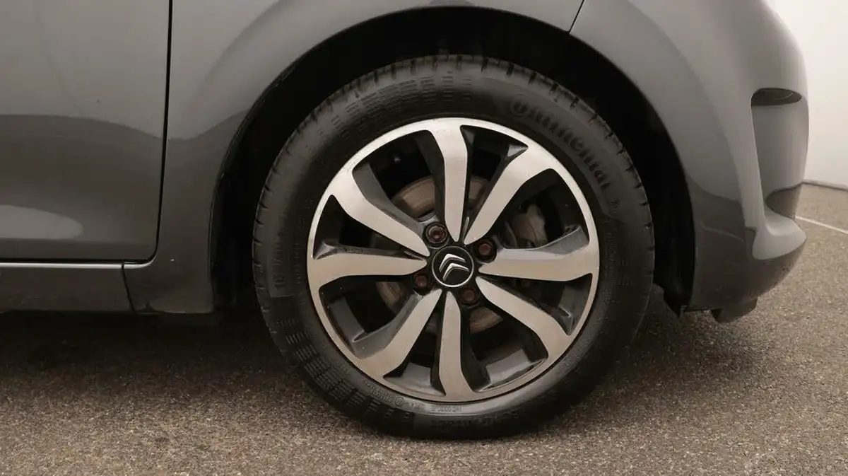 2022-citroen-c1-10-vti-shine-5d-big-18
