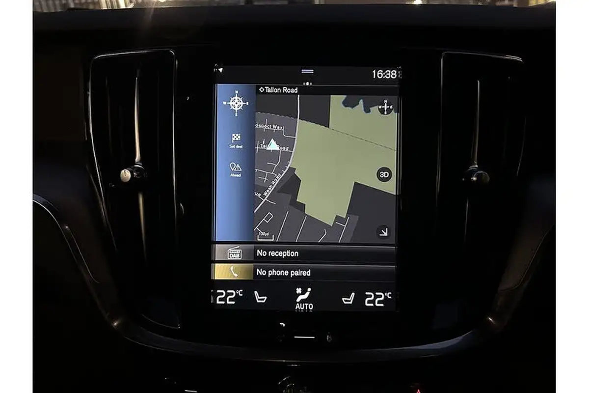 2020-volvo-v60-20td-d3-momentum-plus-geartronic-big-7