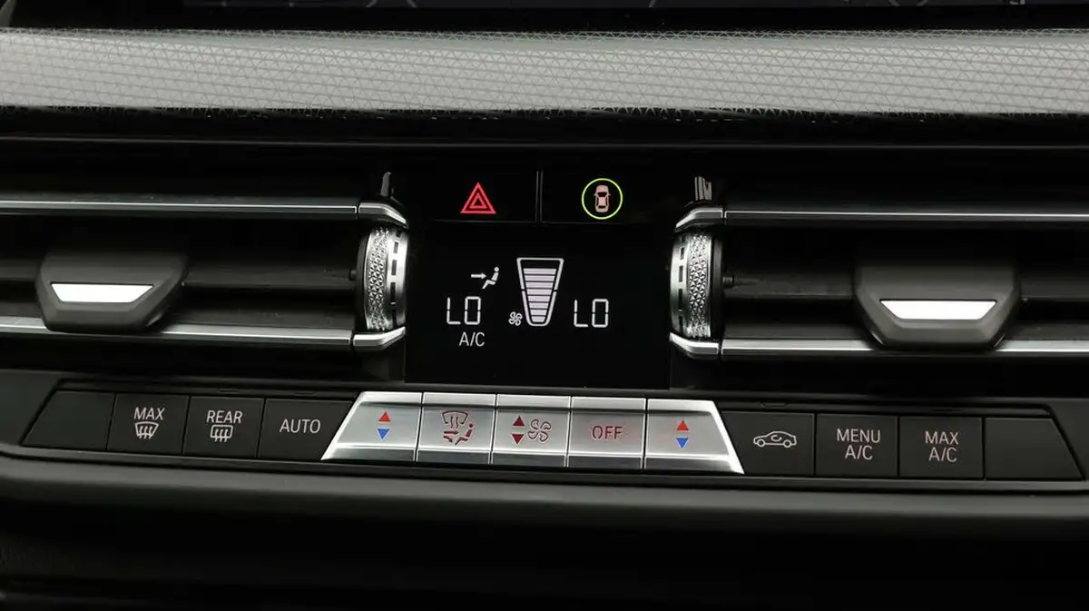 2021-bmw-2-series-15-218i-sport-gran-coupe-4d-big-12