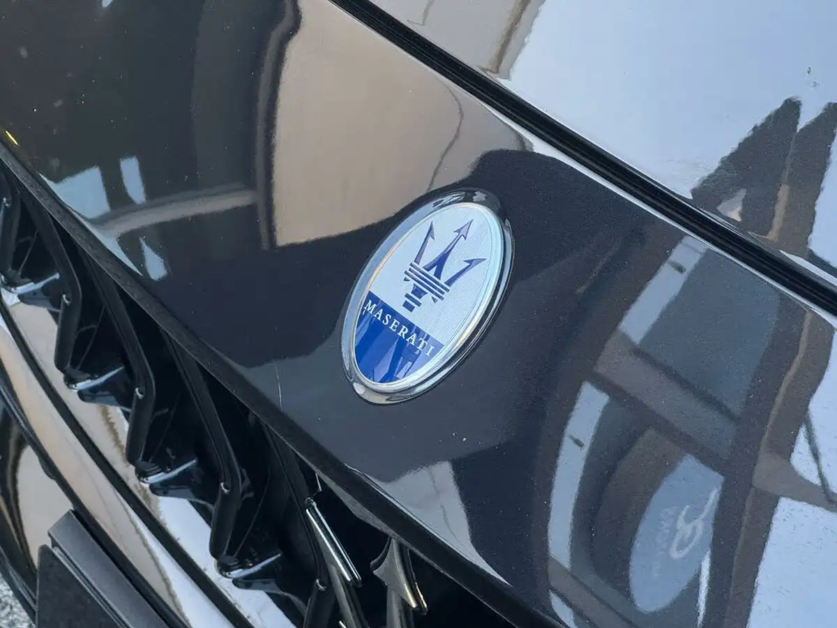 2022-maserati-ghibli-30-modena-350ps-big-68