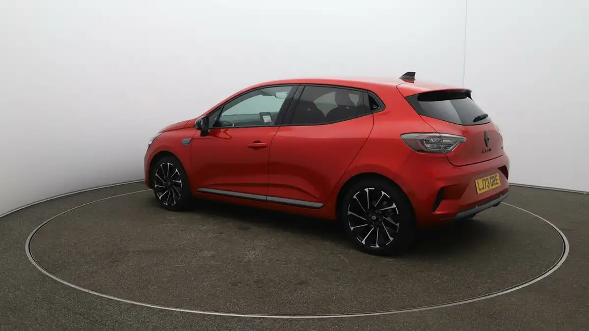 2023-renault-clio-16-esprit-alpine-big-32