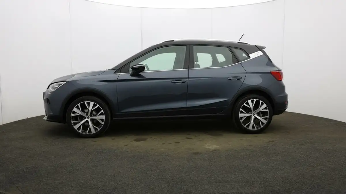 2022-seat-arona-10-tsi-xperience-lux-big-69
