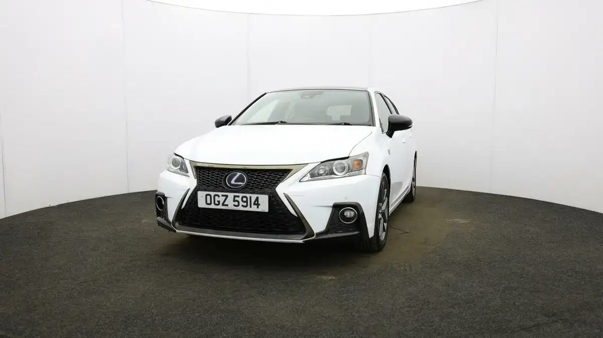 2019-lexus-ct-200h-18-f-sport-big-37