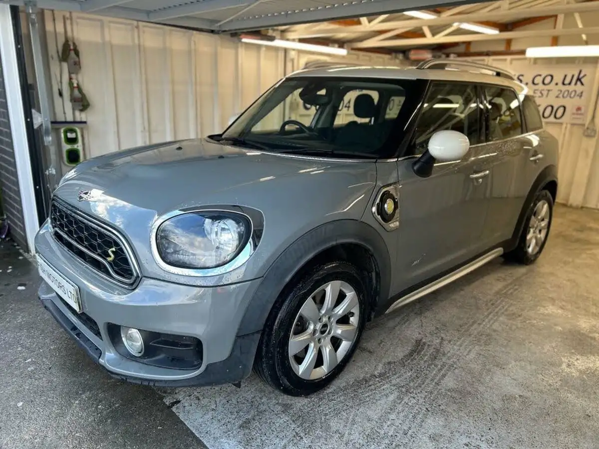 2019-mini-countryman-15-cooper-s-e-phev-classic-big-16