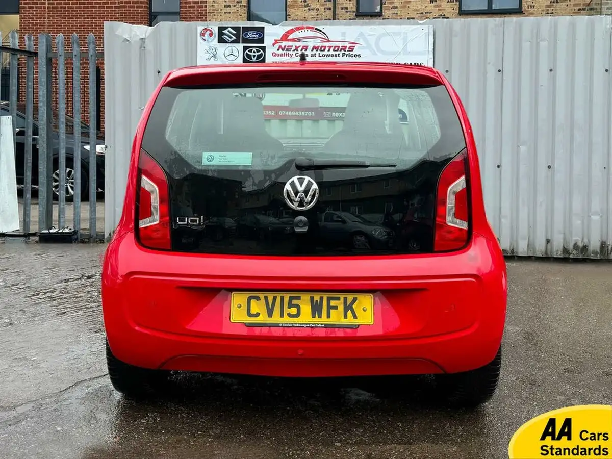 2015-volkswagen-up-10-high-up-5d-big-6