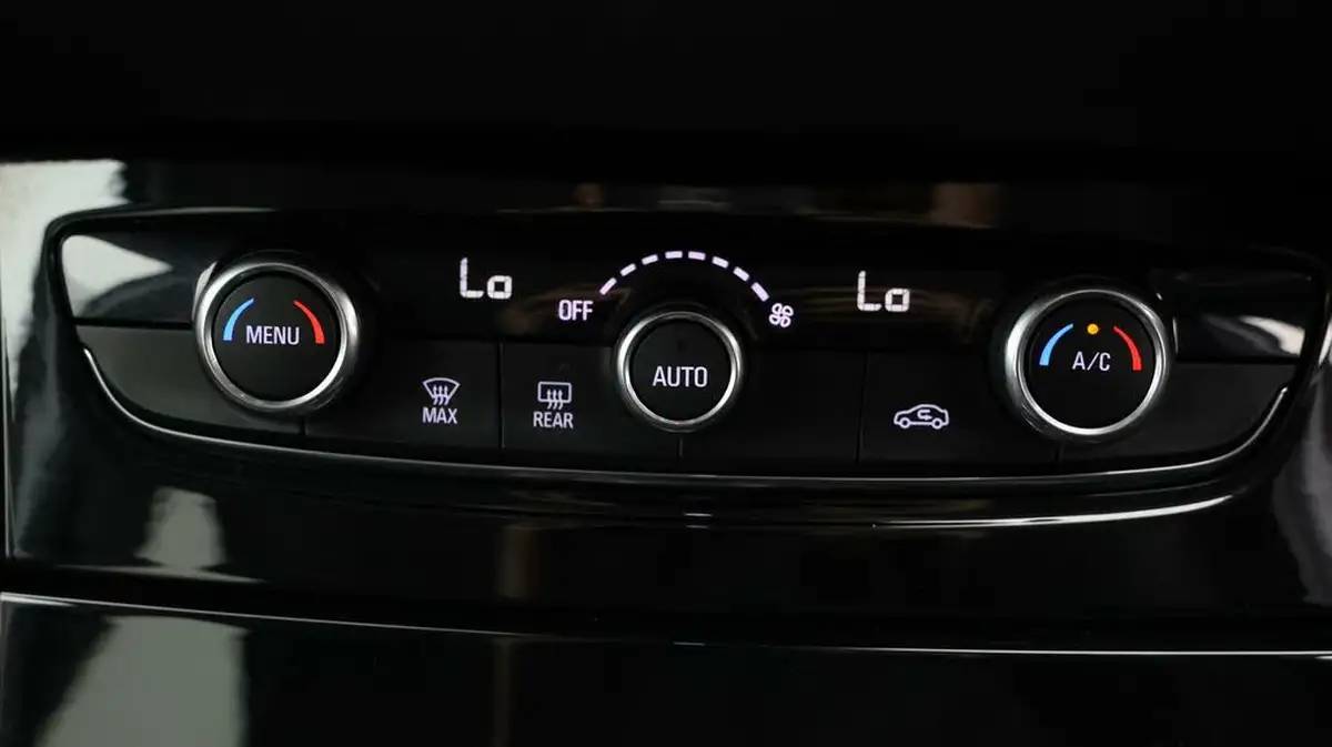 2020-vauxhall-grandland-x-12-sri-nav-auto-big-11
