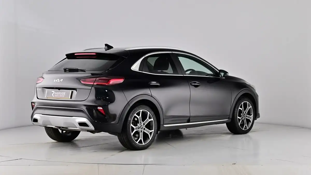 2022-kia-xceed-15-t-gdi-3-big-75