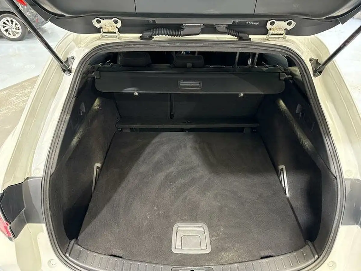 2021-suzuki-swace-18-sz5-big-7