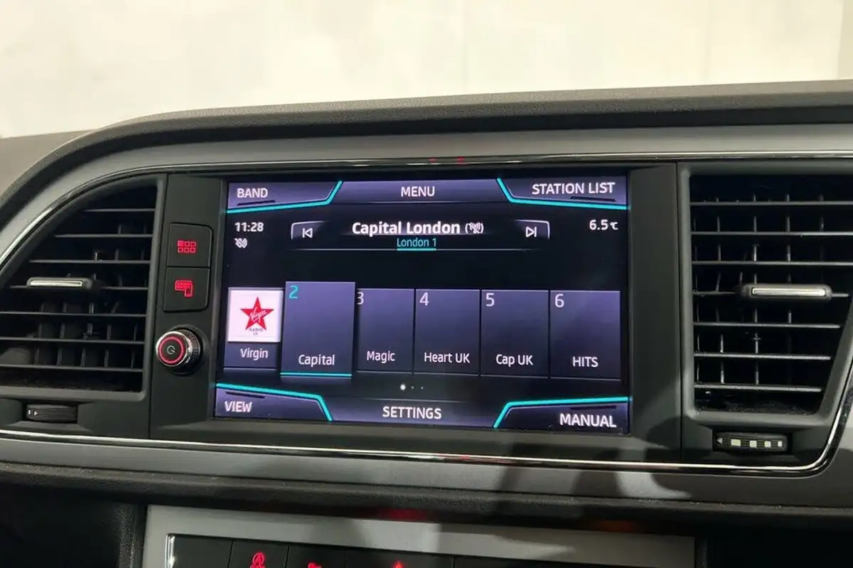 2019-seat-leon-20tdi-xcellence-lux-hatchback-dsg-big-19