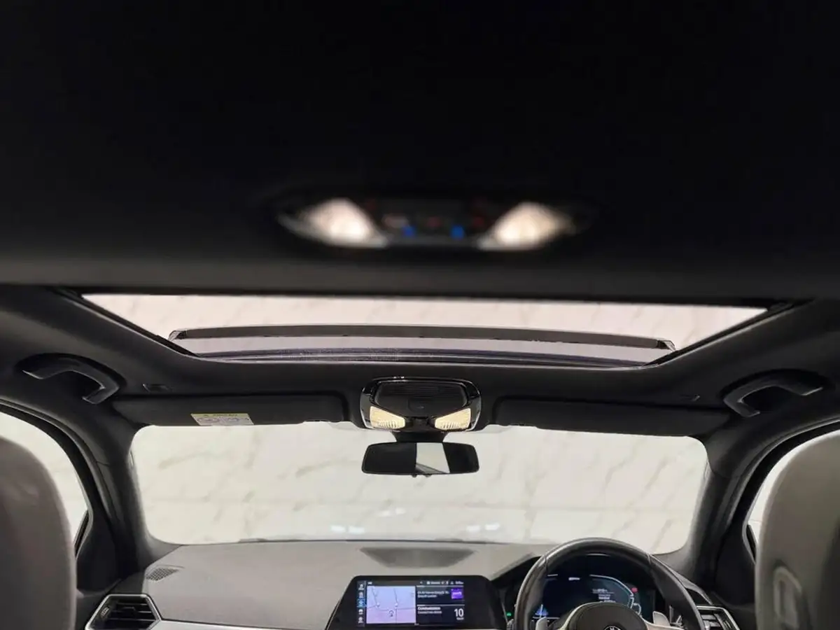 2020-bmw-3-series-20-330e-m-sport-saloon-4d-big-34