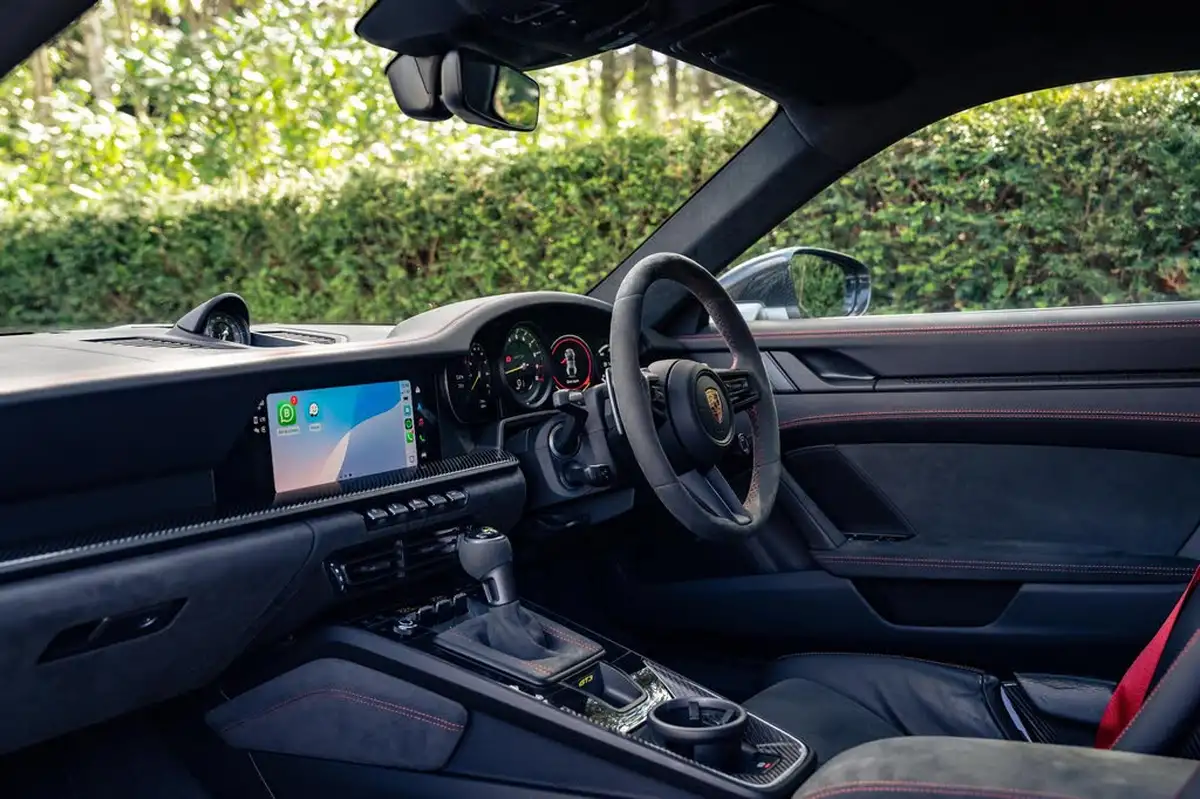 2022-porsche-911-40-gt3-rwd-pdk-big-14