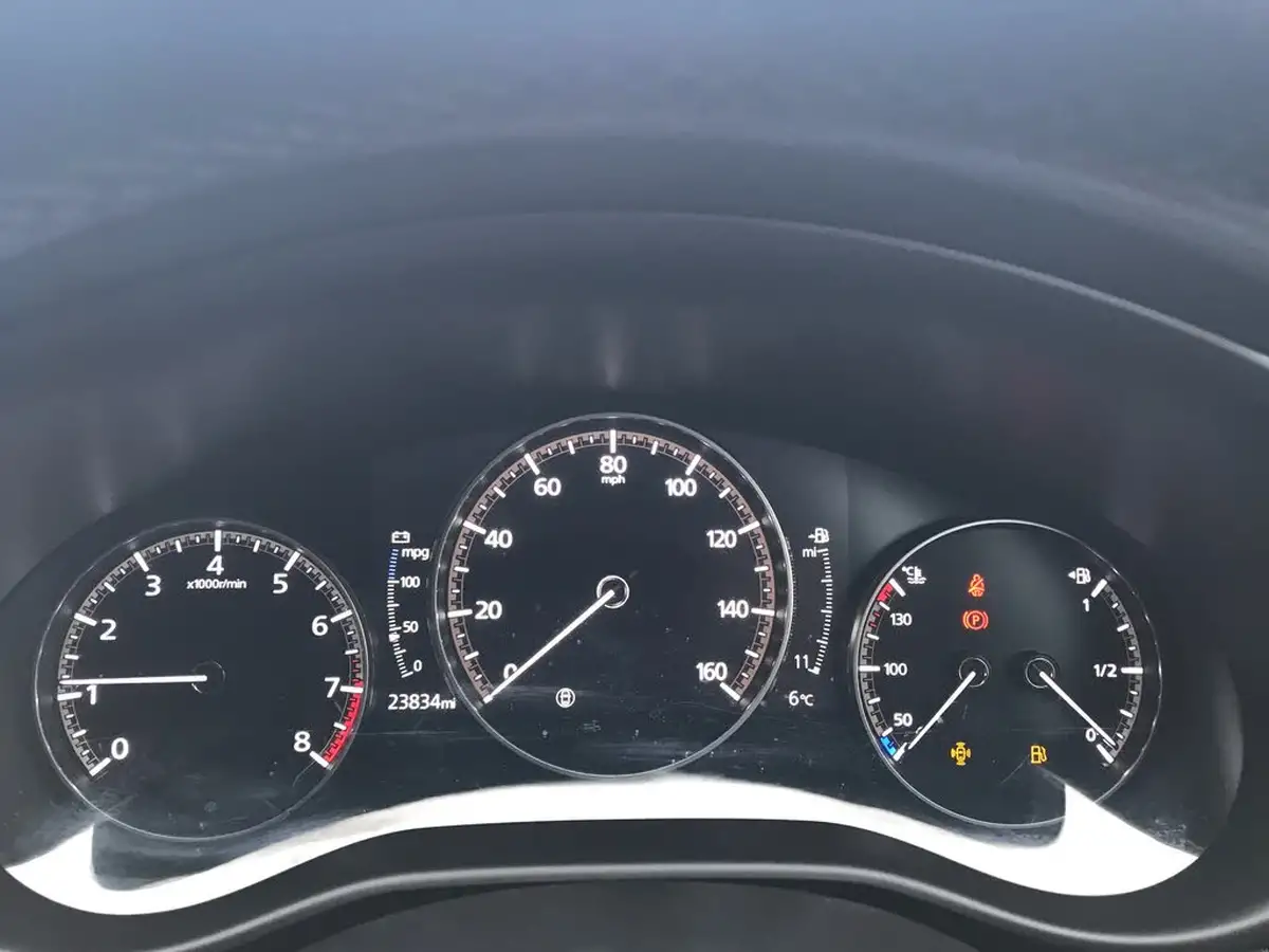 2022-mazda-mazda3-20-sport-lux-122ps-hatchback-5d-big-12