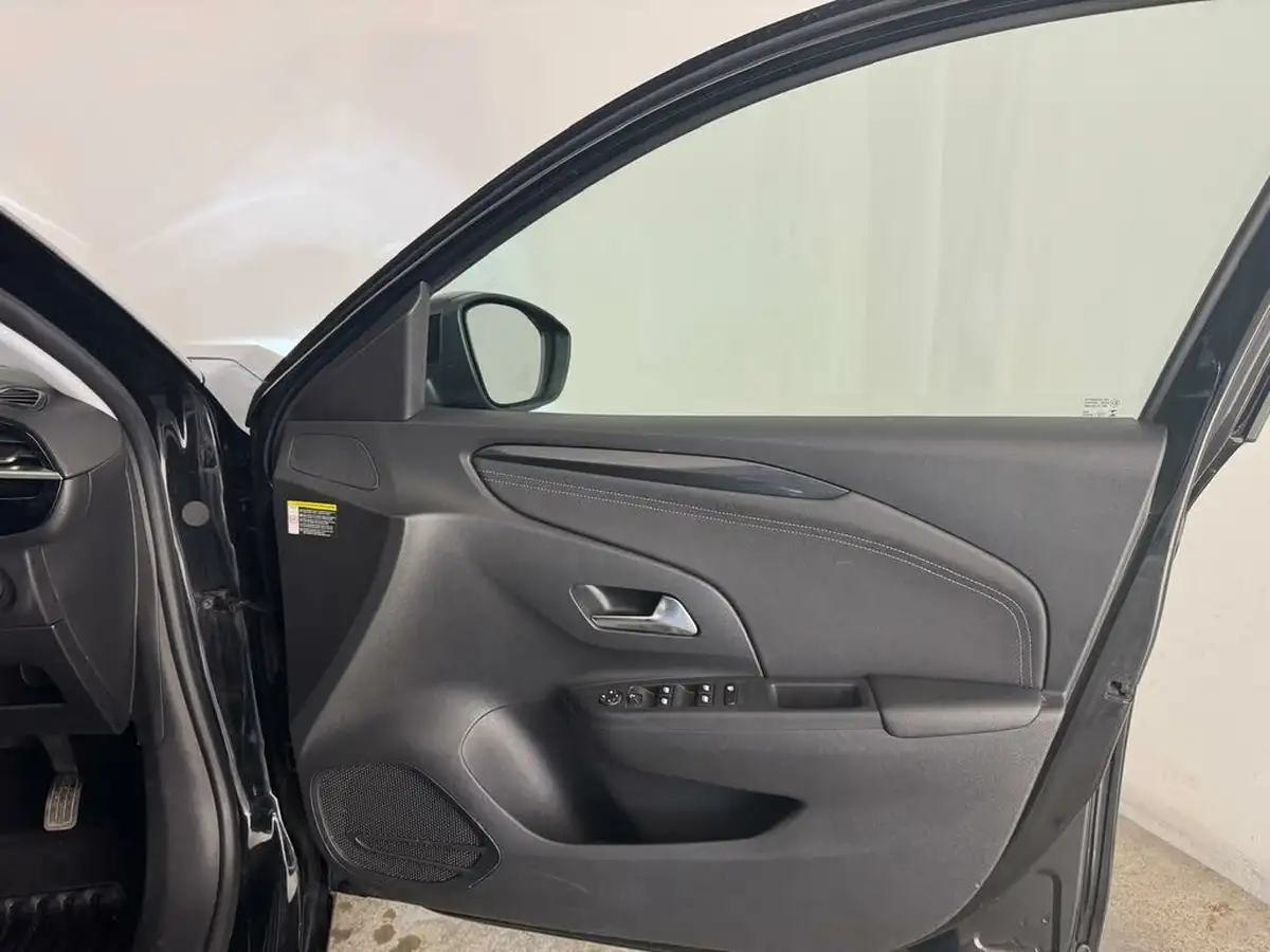2021-vauxhall-corsa-12-turbo-elite-nav-premium-big-16