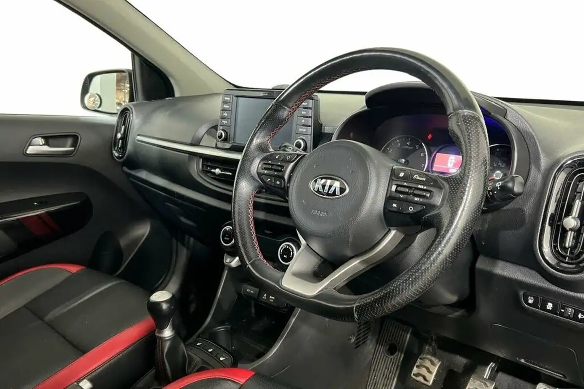 2018-kia-picanto-125-gt-line-s-big-8