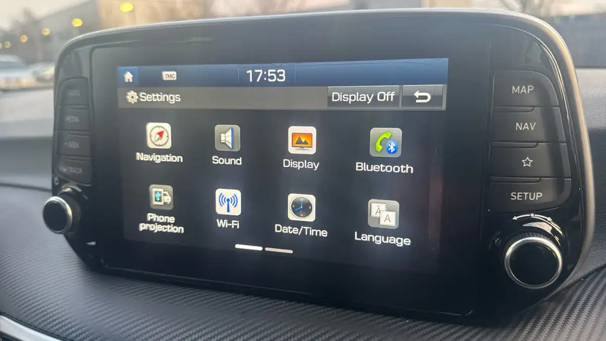 2019-hyundai-tucson-16crdi-se-nav-136ps-dct-big-32