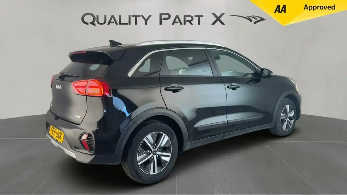 2022-kia-niro-16-gdi-2-139bhp-156kwh-big-2