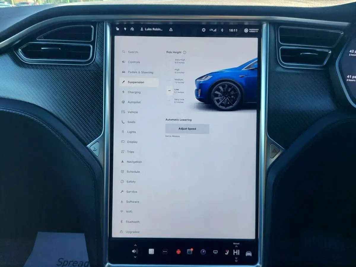 2017-tesla-model-x-e-90d-big-34