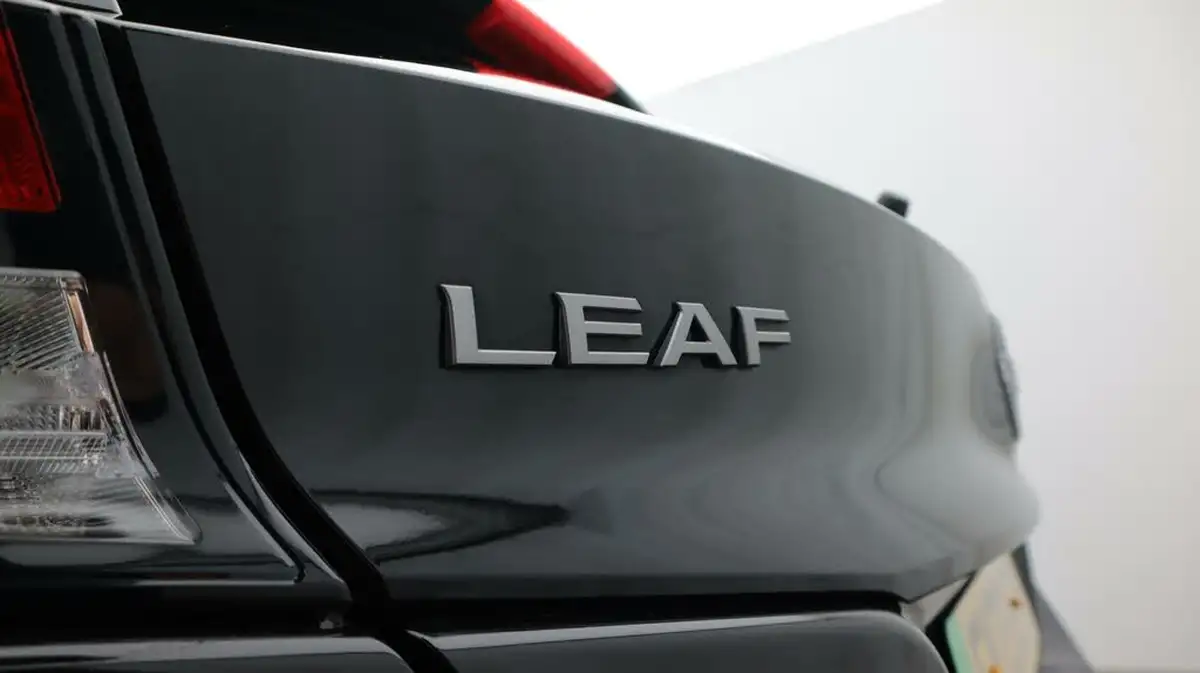 2023-nissan-leaf-e-n-connecta-39kwh-big-21